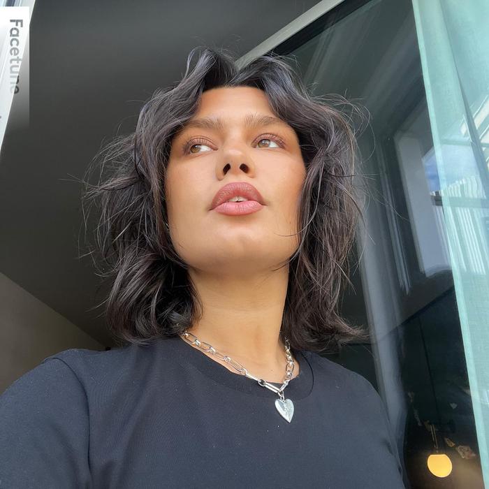 Best Mascaras for Sensitive Eyes: Bella Cohen